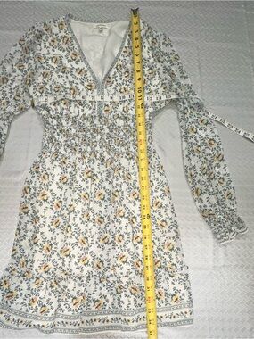 Max Studio White Floral Long-Sleeve Smocked Dress with Yellow Flowers